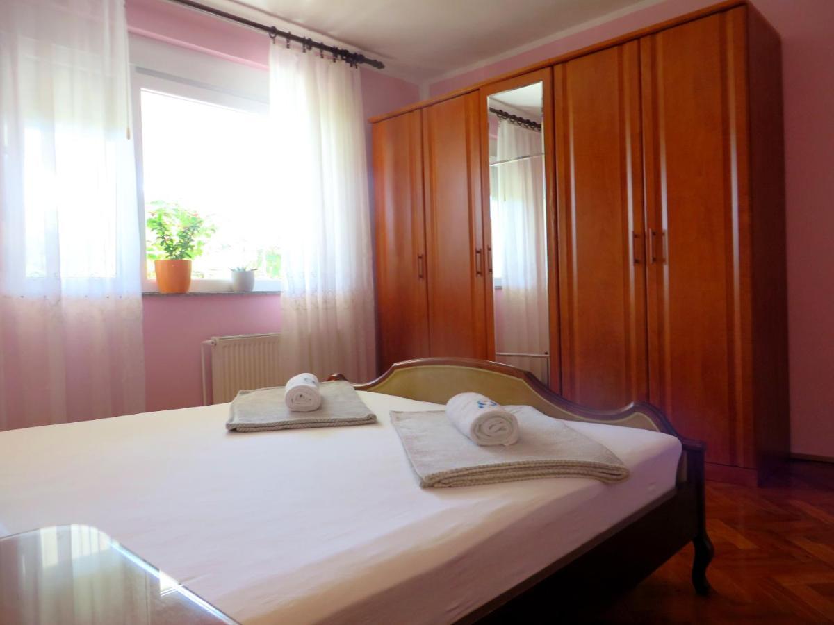 Beach Apartments Roza - The Garden Apartment Biograd Na Moru Ngoại thất bức ảnh